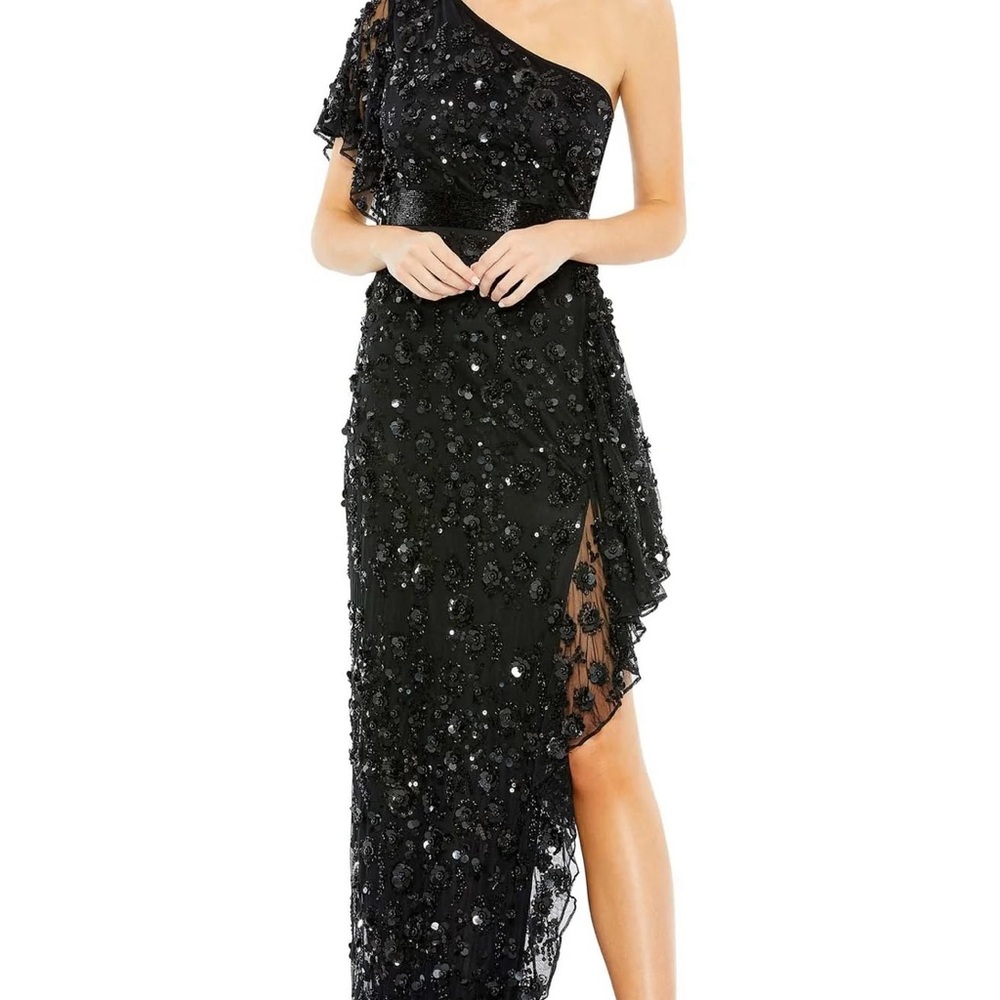 Mac Duggal Black One-Shoulder Asymmetrical Sequin Dress